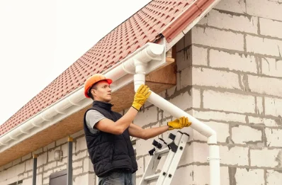 Pose et remplacement de gouttières à Manéhouville